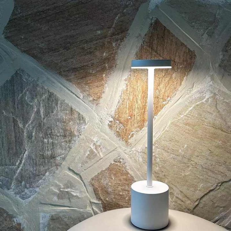 Elegant Touch LED-lampa