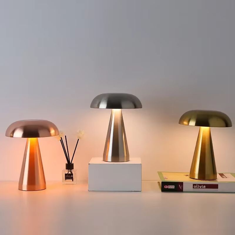 Modern Svampformad LED Bordslampa - Trådlös, Uppladdningsbar och Touchkontrollerad