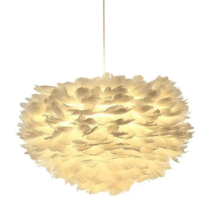 Fjäderlampa – Modern nordisk taklampa med mjukt sken för sovrum, vardagsrum & café