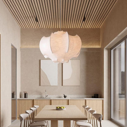 Nordic Silk Pendellampa – Skapa en varm och elegant atmosfär i ditt hem